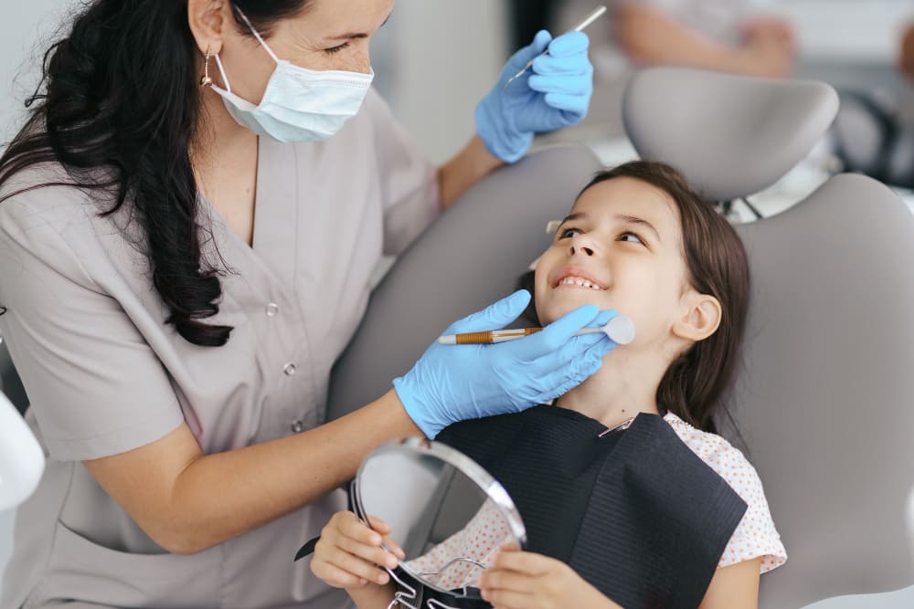 ¿Por qué es importante la odontopediatría para la salud de nuestros pequeños?