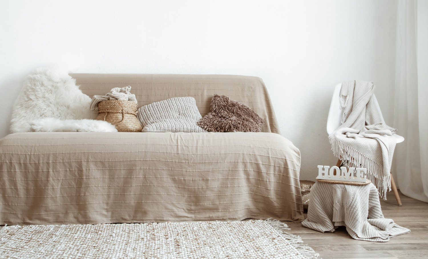Adiós a la estética «Beige Mom»: la decoración del hogar vuelve a tener personalidad